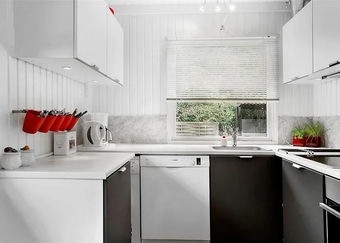 30107-odder-naesvej-82 *