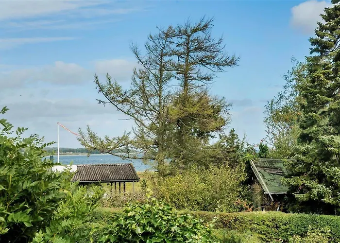 30107-odder-naesvej-82